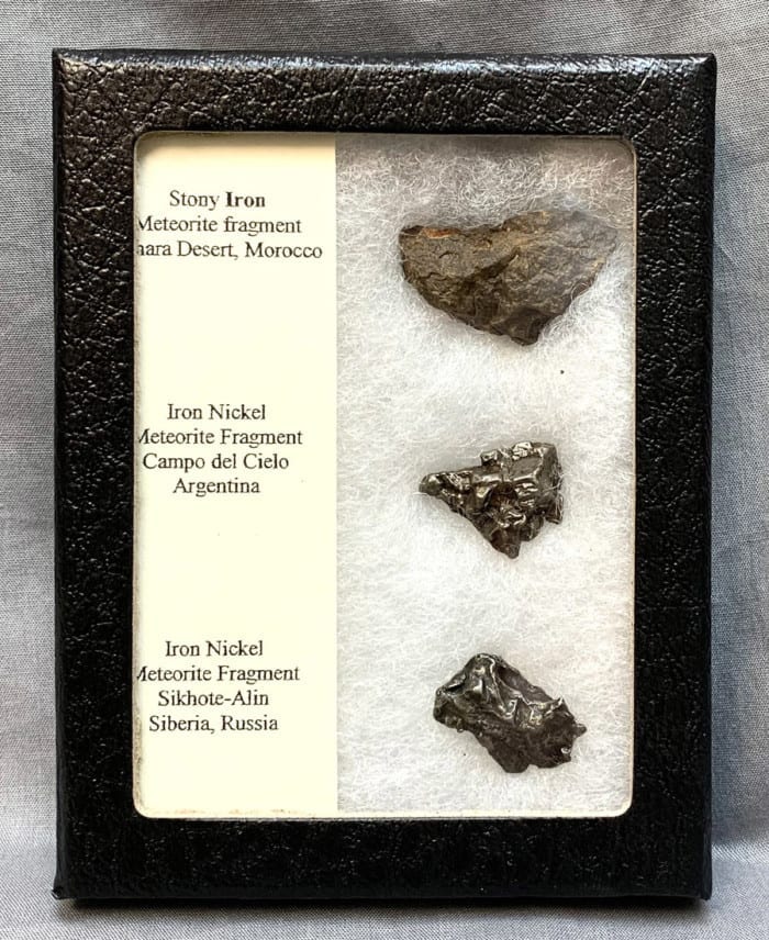 Set of 3 meteorites